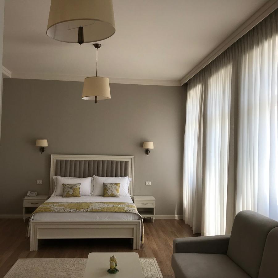 Amfiteatri Boutique Hotel Durres Exterior photo