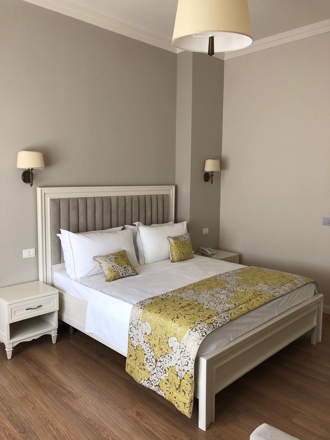 Amfiteatri Boutique Hotel Durres Exterior photo
