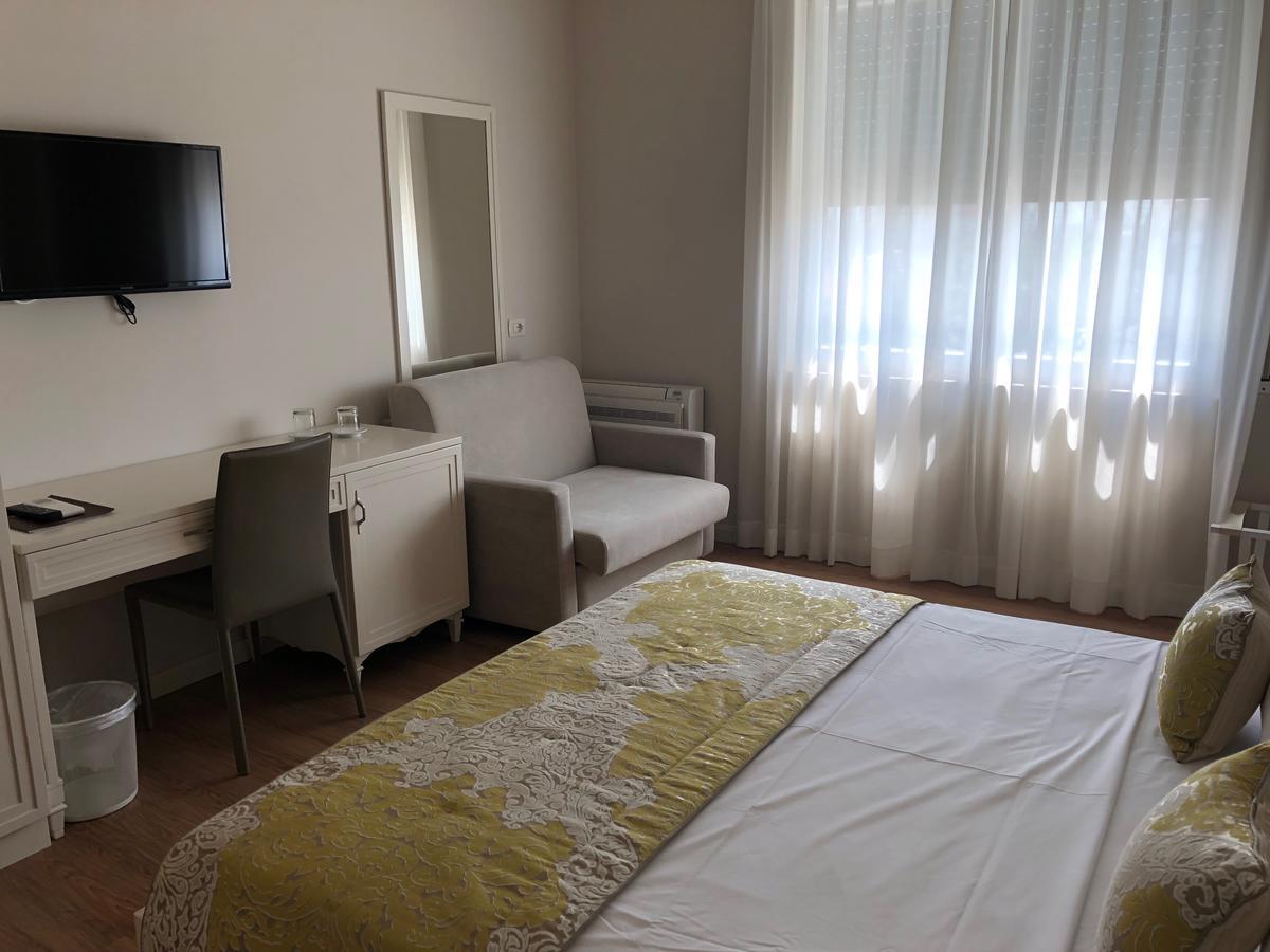 Amfiteatri Boutique Hotel Durres Exterior photo